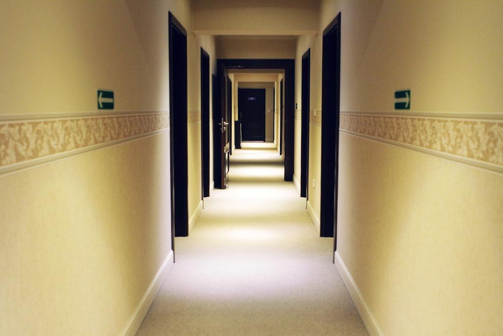 Hotel Zorza Namysłów Buitenkant foto