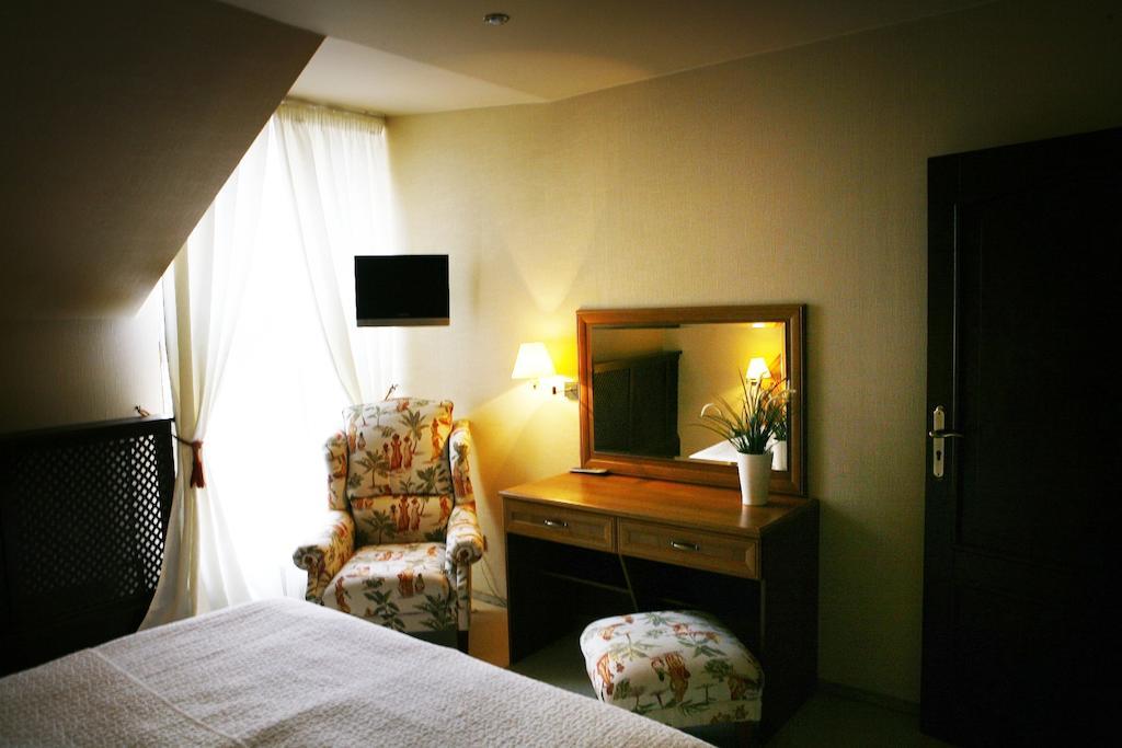 Hotel Zorza Namysłów Kamer foto